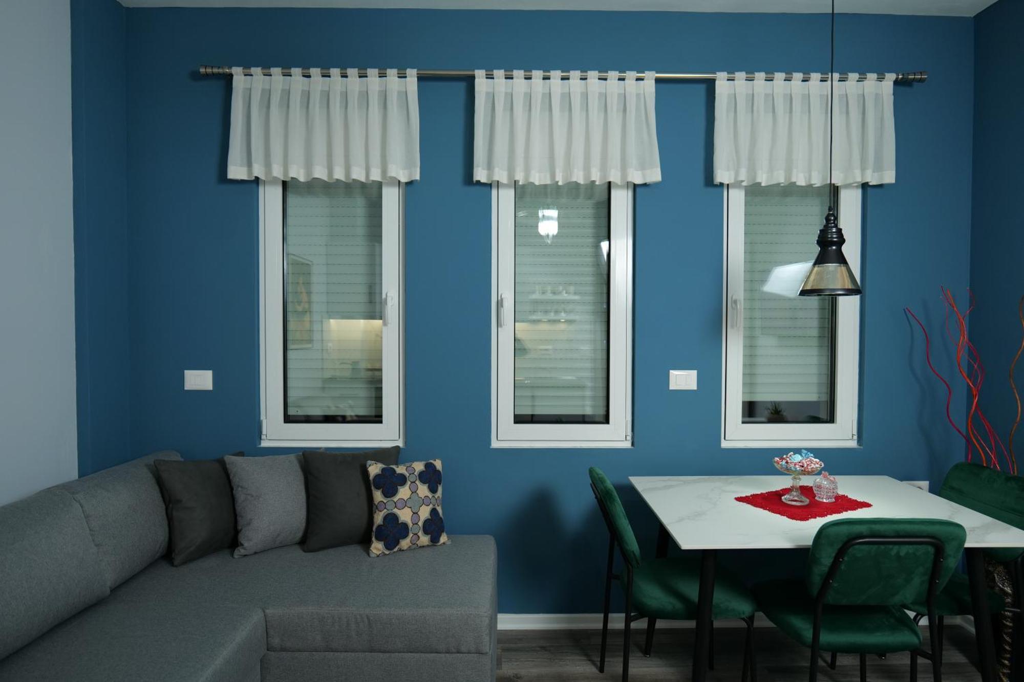 Travelers' Korca Home Exteriör bild